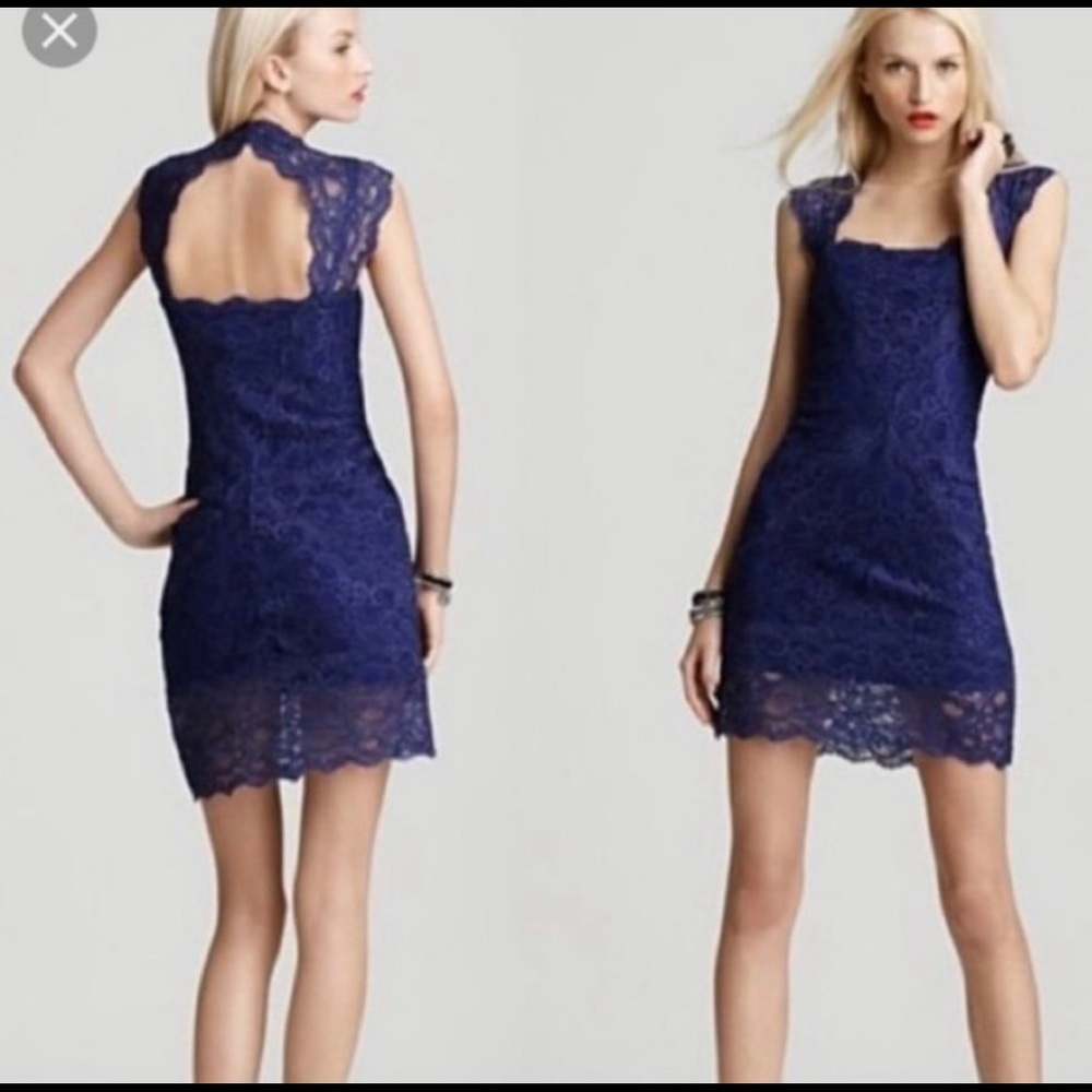 Nicole Miller Eva lace dress midi